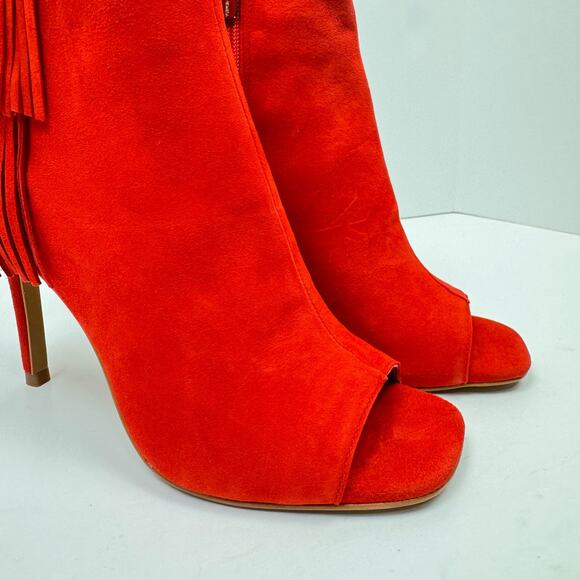 NEW Vince Camuto Amenala Bright Red Faux Suede Western Fringe Peep Toe Bootie - Picture 9 of 14